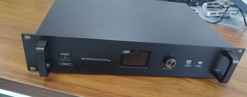 无线视像跟踪数字会议系统主机 LB-3400(前)